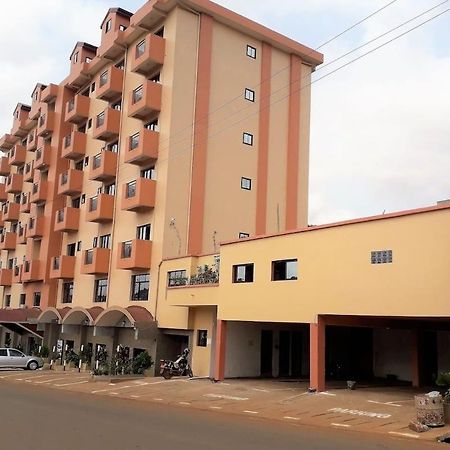 Hotel Jouvence International Yaoundé Kültér fotó