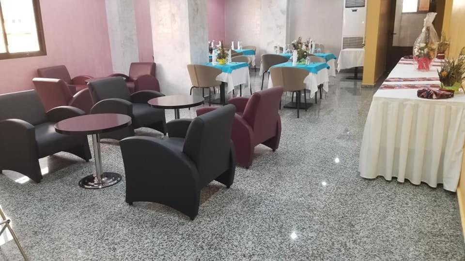 Hotel Jouvence International Yaoundé Kültér fotó